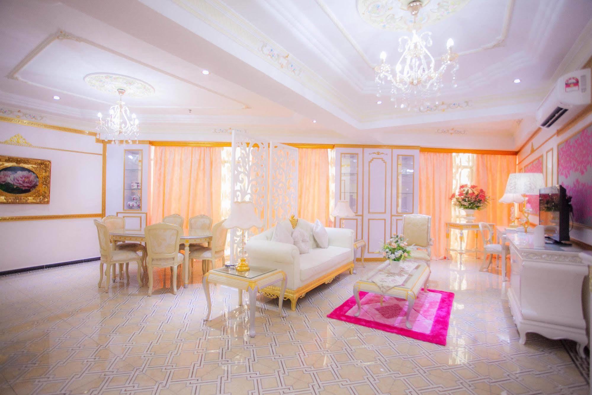 Lace Boutique Hotel Johor Bahru Ngoại thất bức ảnh